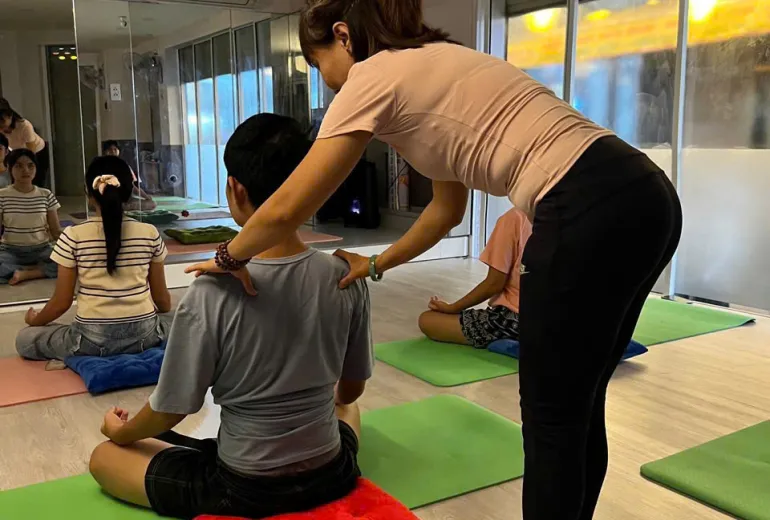 BASIC YOGA